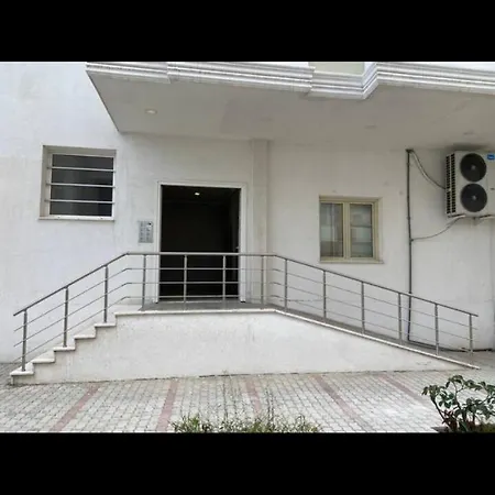 Cns 404 Apartment *